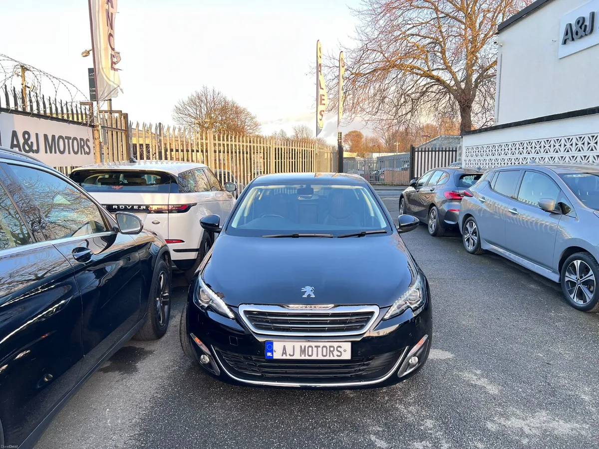 15 PEUGEOT 308 1.2 AUTO GLASS ROOF - Image 3