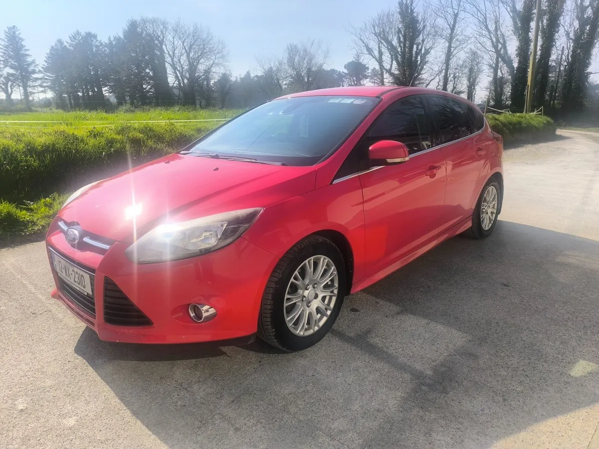 Ford Focus 2012 Titanium - Image 4