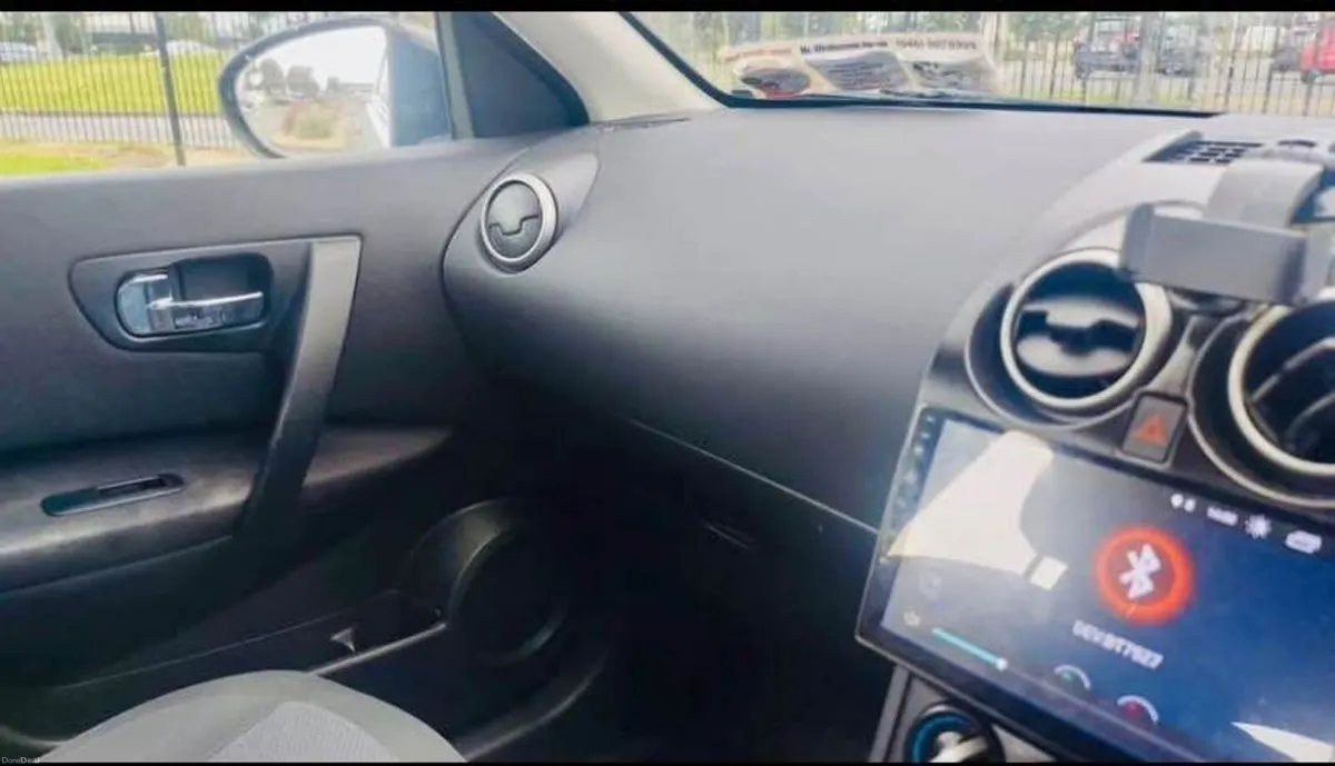 Nissan Qashqai 2012 - Image 2