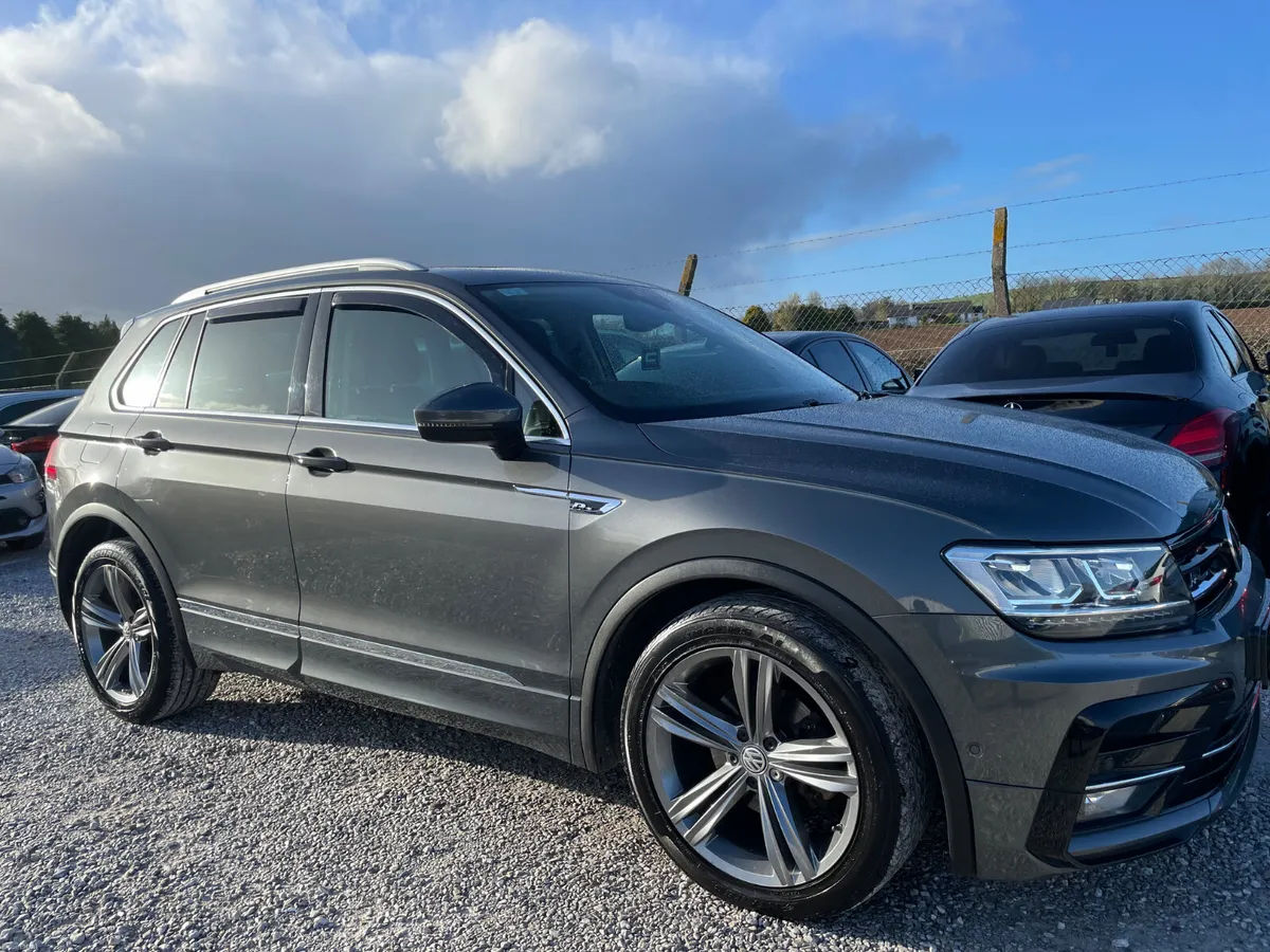 Volkswagen Tiguan R-Line Auto - Image 2