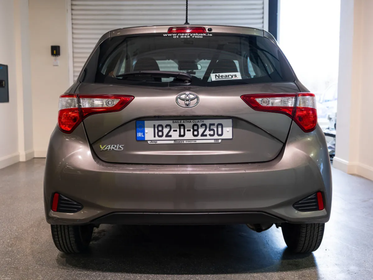 Toyota Yaris 1.0 LUNA 4DR - Image 5