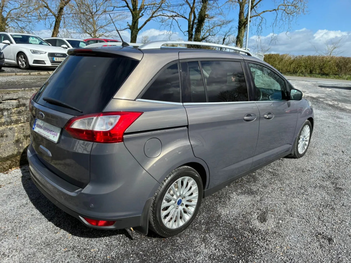 Ford C-Max GRAND C MAX TITANIUM EDITION 1.6 TDCI - Image 2
