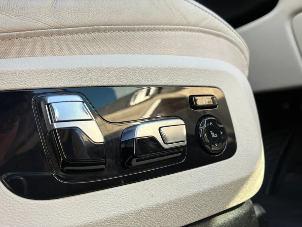 BMW X5 XDRIVE45E M SPORT AUTO - Image 4