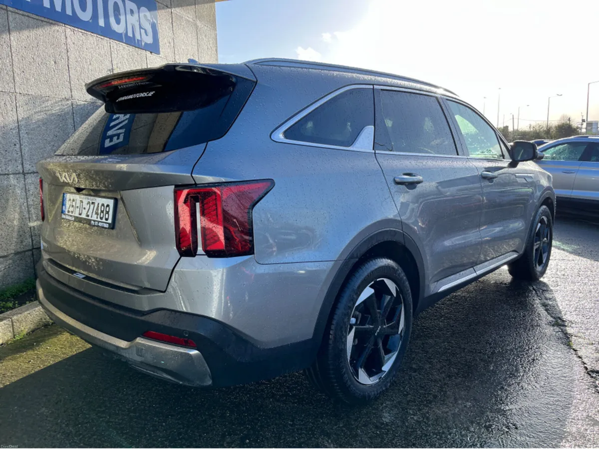 Kia Sorento PE 7 SEATER AUTOMATIC 2.2 DIESEL //HIG - Image 4