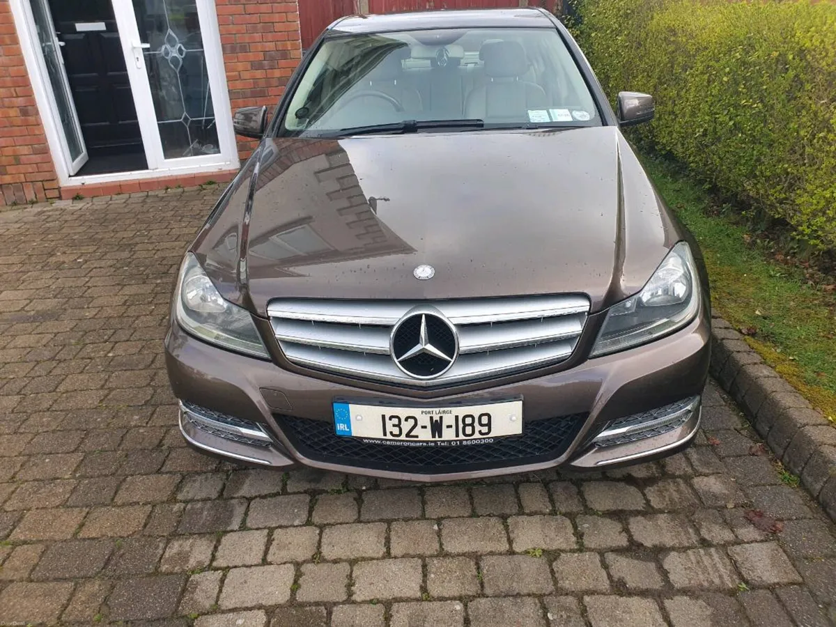 Mercedes Benz C200 - Image 3