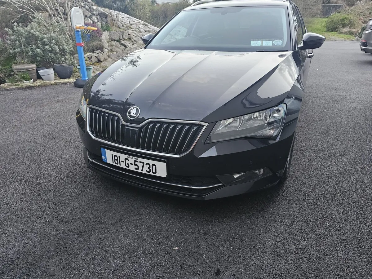 Skoda Superb Estate - Image 2