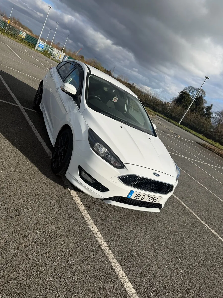 Ford Focus Zetec S - Image 1