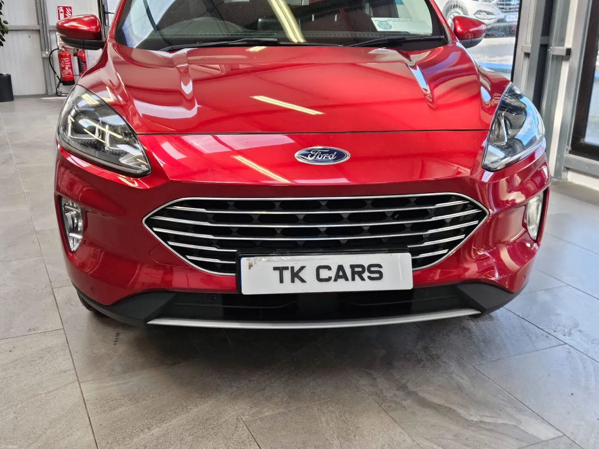 231 FORD KUGA PLUG IN HYBRID - Image 2