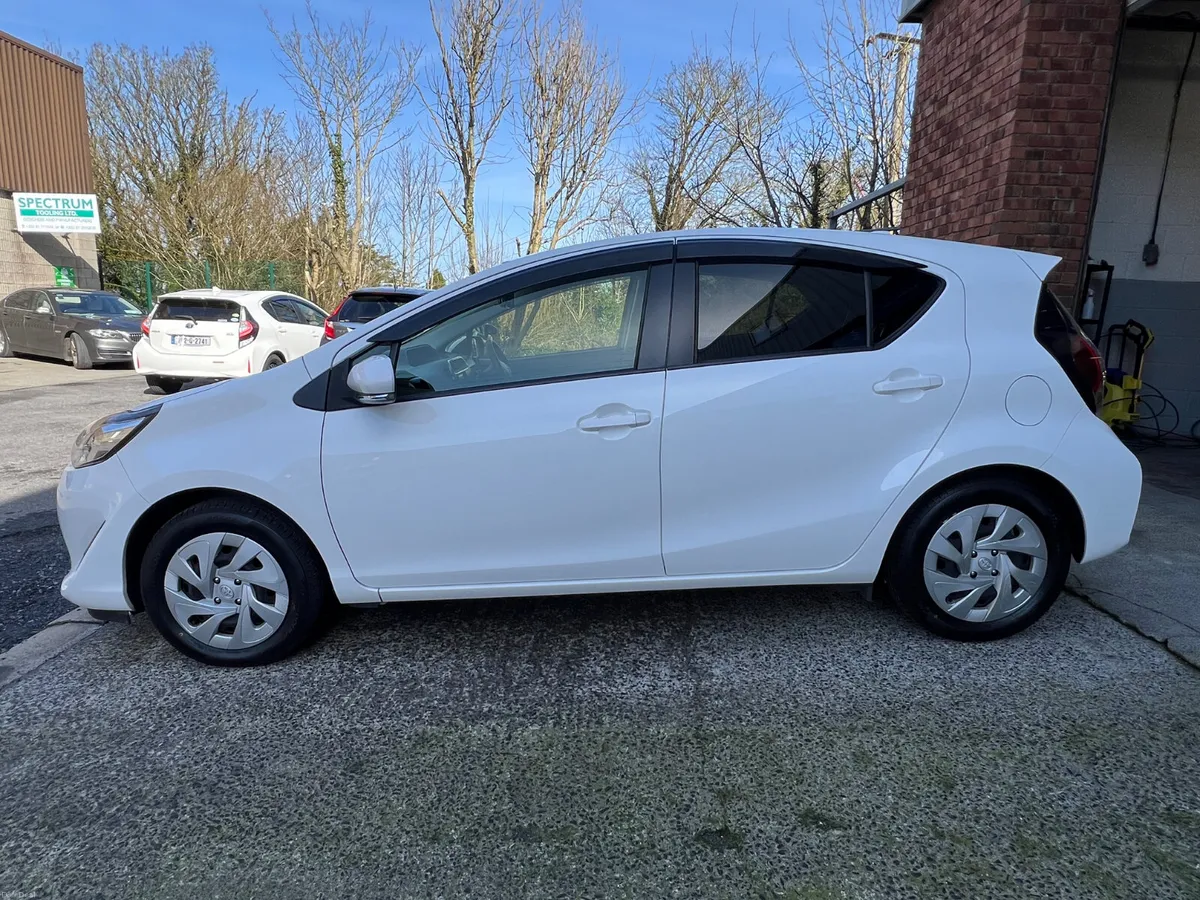 Toyota Aqua 1.5L Hybrid 2020 - Image 3