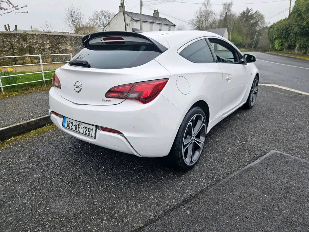 162 Opel Astra GTC, 1.6D, NCT: 11/26, HIGH SPEC - Image 4