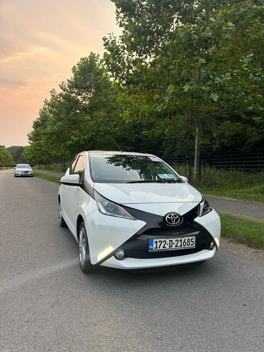 2017 Toyota Aygo - Image 2
