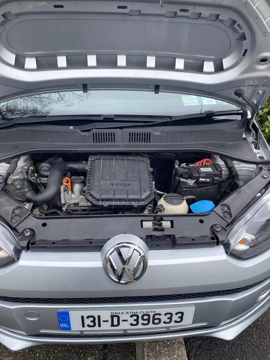 Volkswagen up! 2013 - Image 2