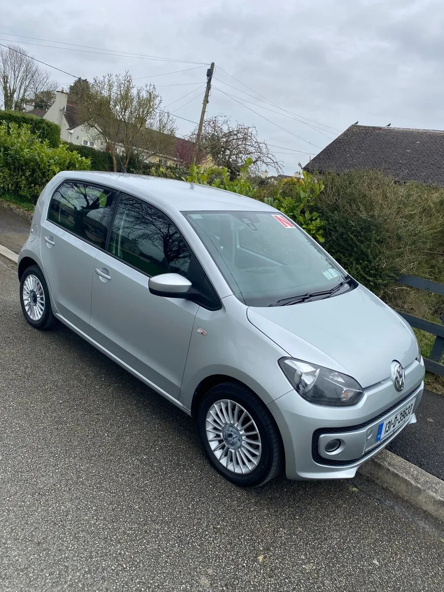 Volkswagen up! 2013 - Image 1