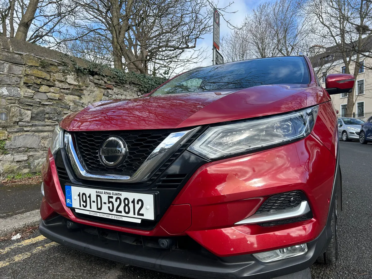 2019 NISSAN QASHQAI PREMIUM PANORAMIC ROOF - Image 1