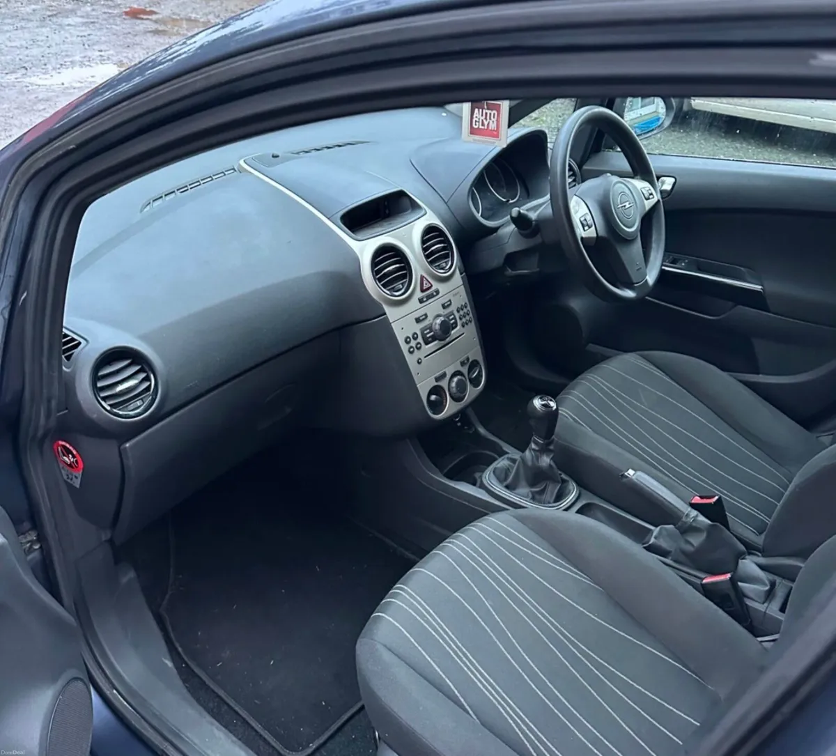 Opel corsa - Image 4