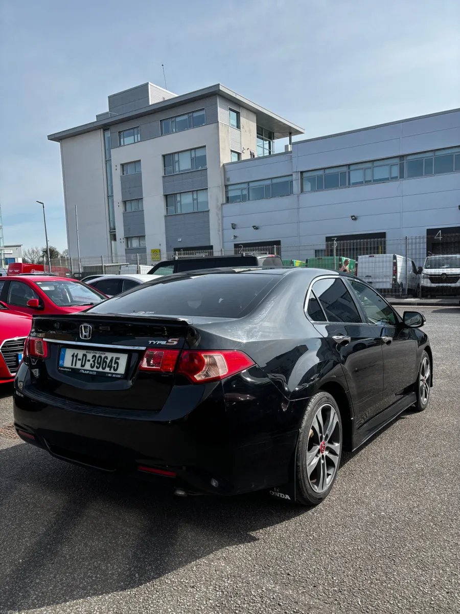 Honda Accord 2011 TYPE S AUTO - Image 3