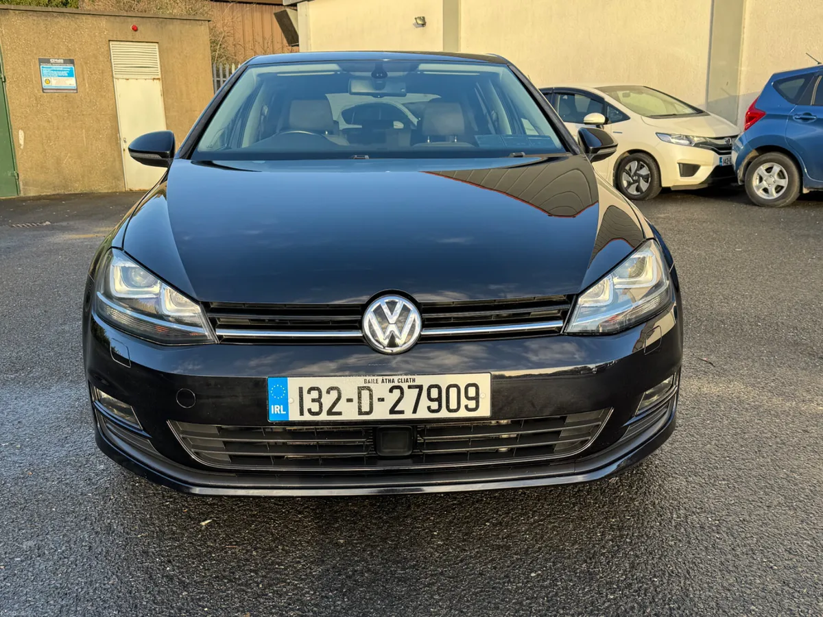 Volkswagen Golf 2013 Automatic  Petrol - Image 3