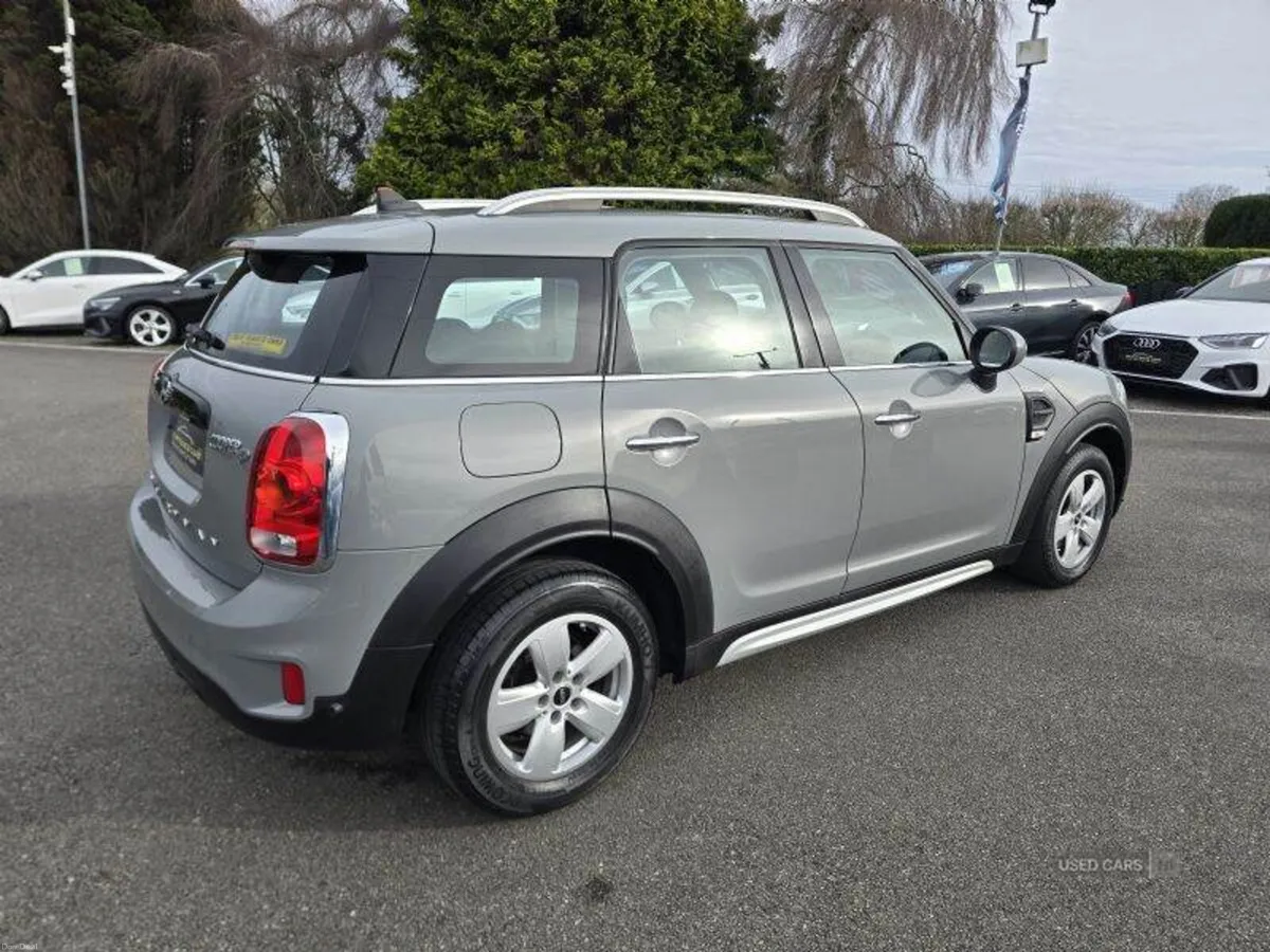 Mini Countryman DIESEL HATCHBACK - Image 5