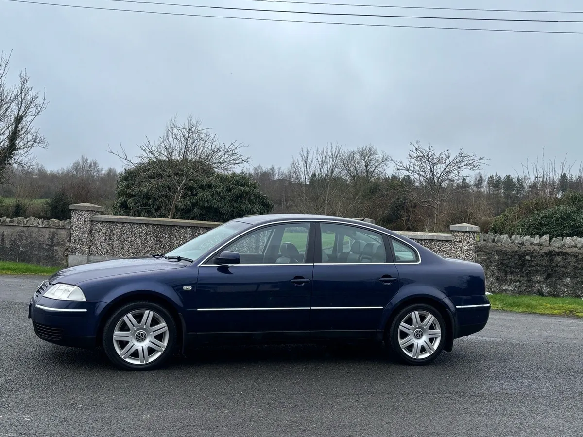 2004 Volkswagen Passat 2.5 V6 TDI AUTOMATIC - Image 3