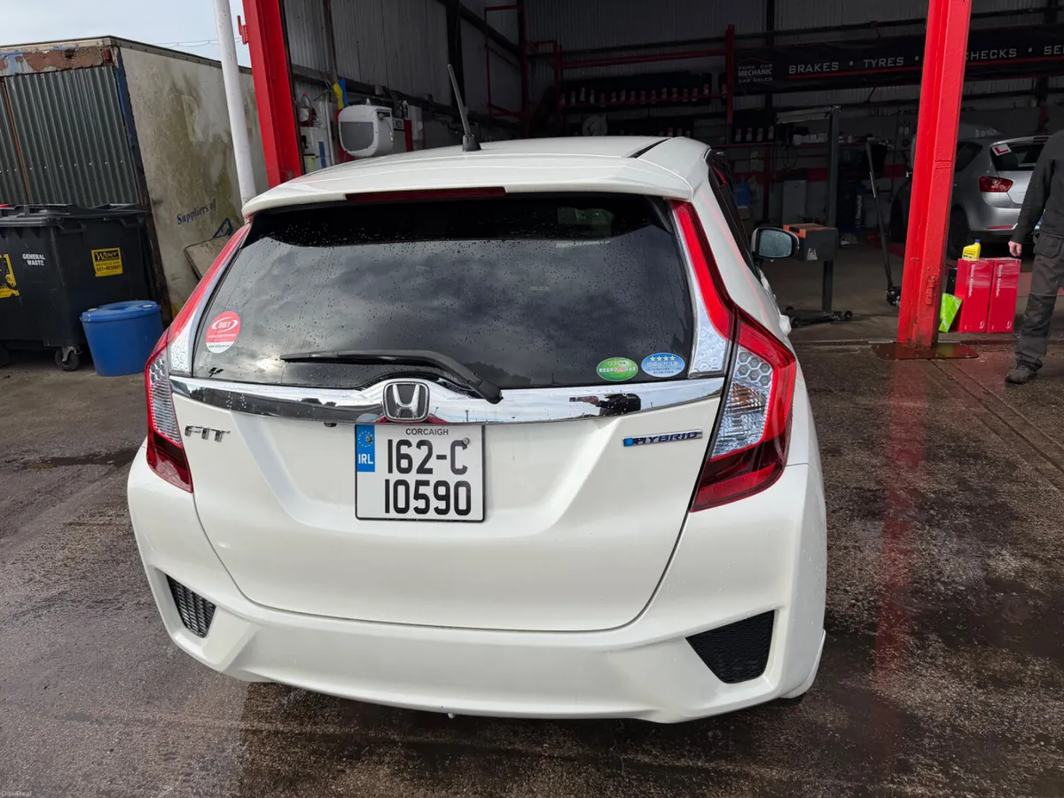 Honda Fit 2016 - Image 6