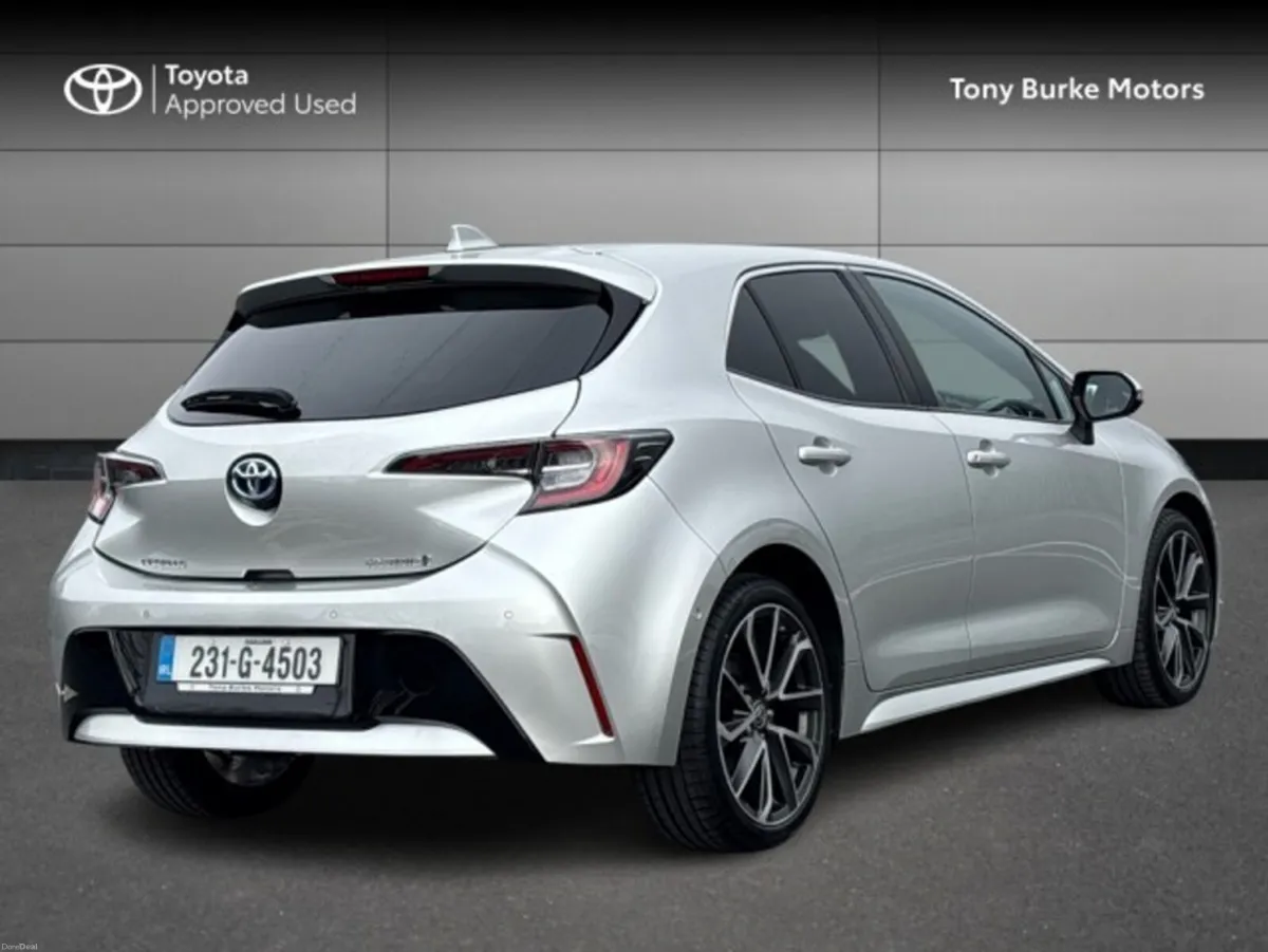 Toyota Corolla Hatchback 5dr Hybrid - Stunning &ld - Image 2