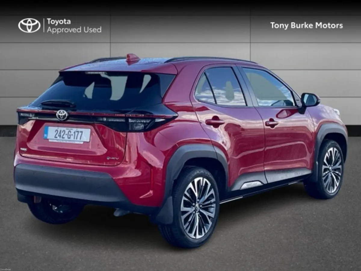 Toyota Yaris Cross - Sol “Top Spec” - - Image 2