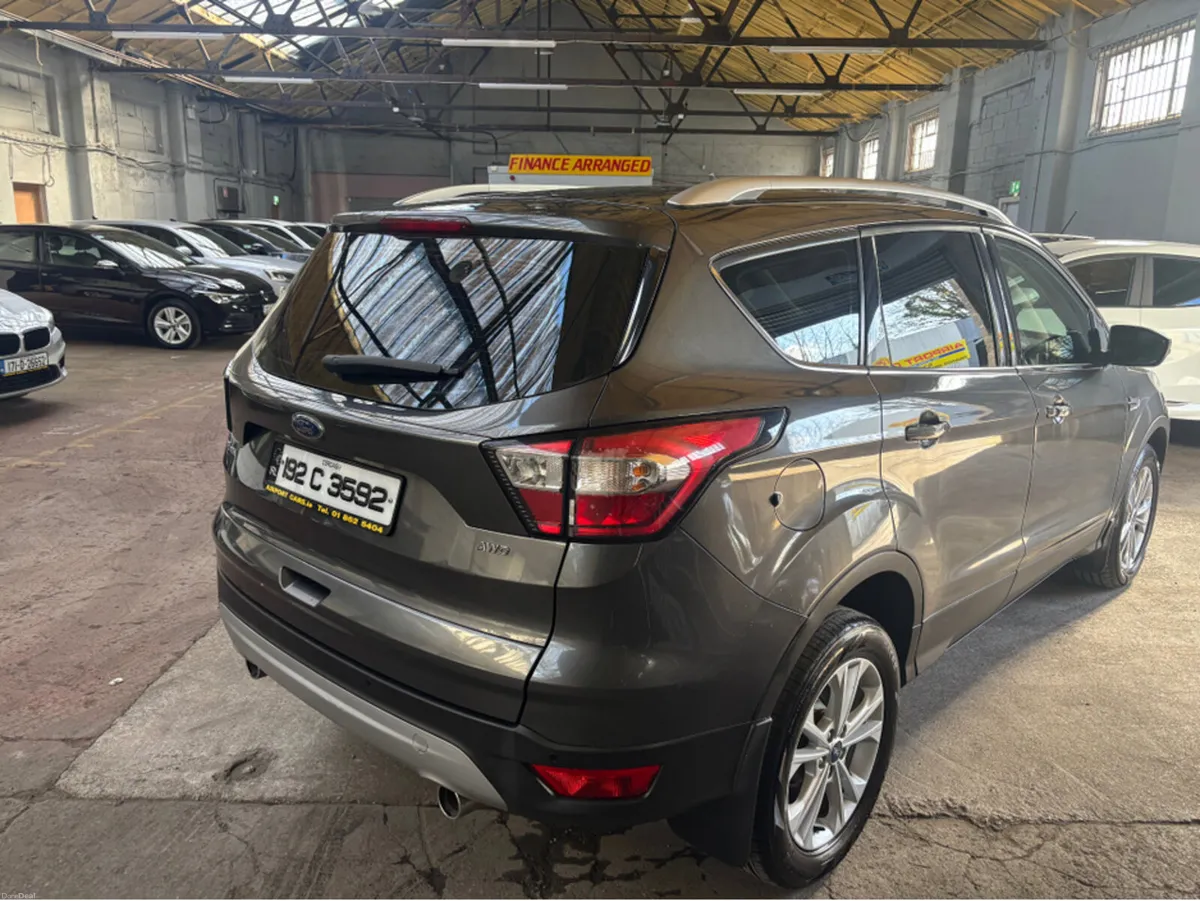 Ford Kuga TITANIUM 2.0 150PS PWR SH SHFT AW - Image 2