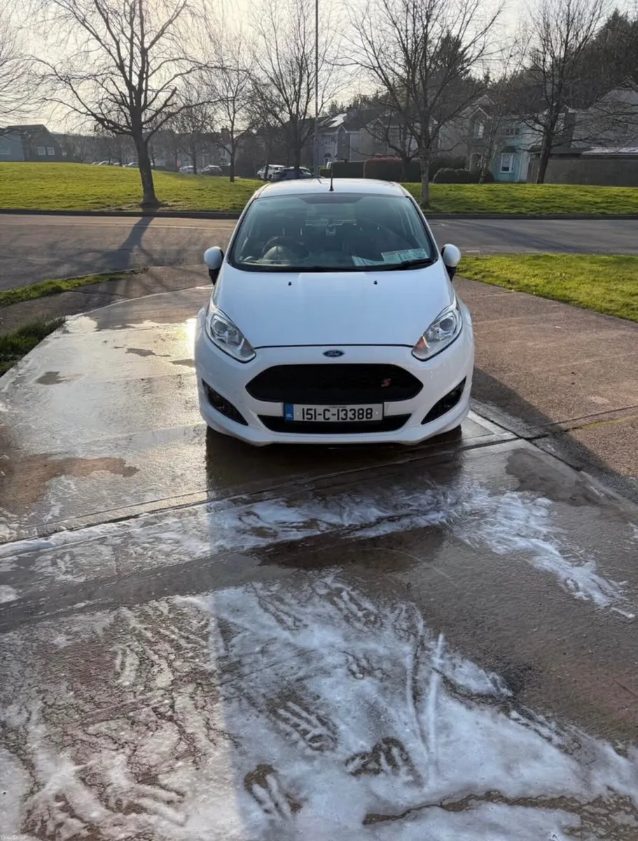 Ford Fiesta 2015 - Image 3
