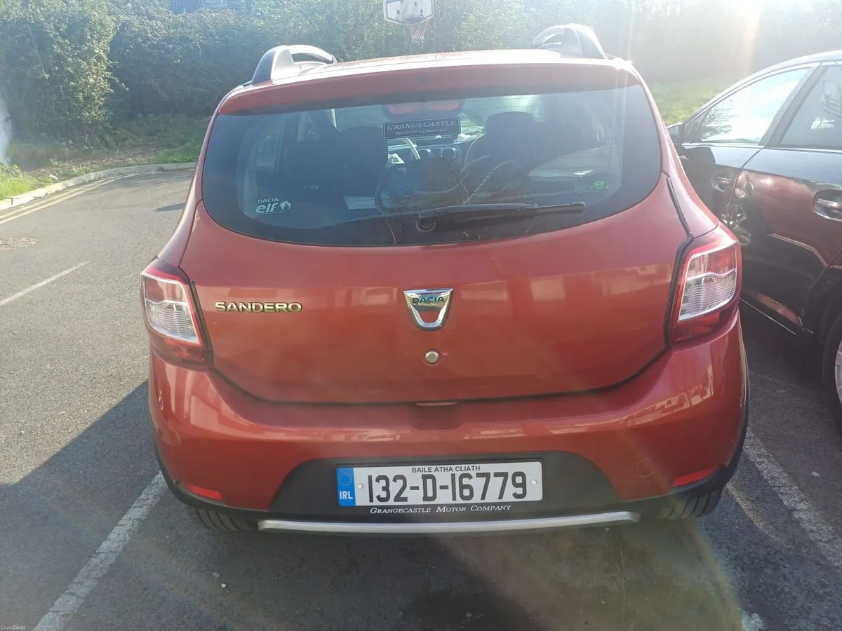 Dacia Sandero Stepway 2013 - Image 1