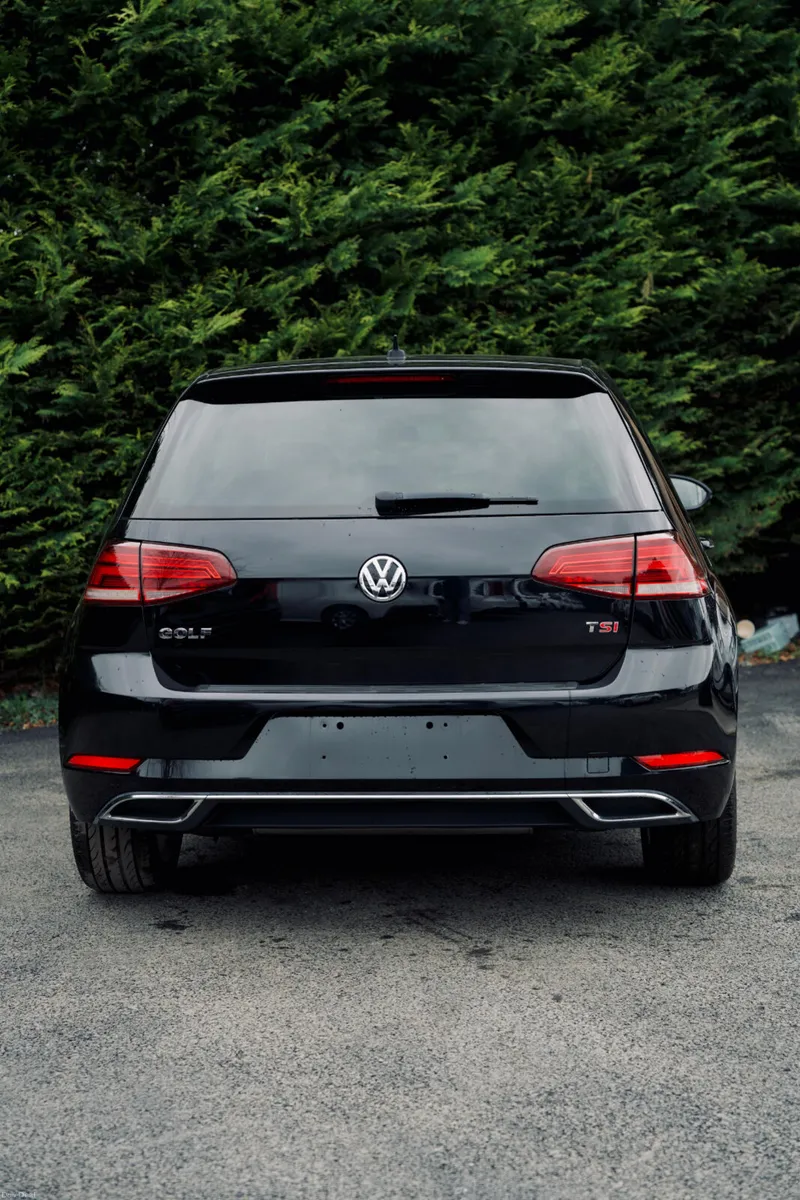 🌟Volkswagen Golf 1.5 TSI Highline 2018🌟 - Image 3