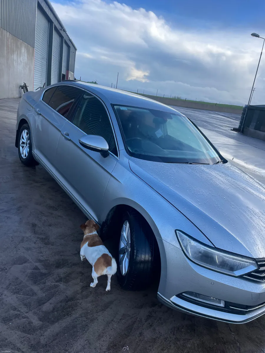 Volkswagen Passat 2015 - Image 3