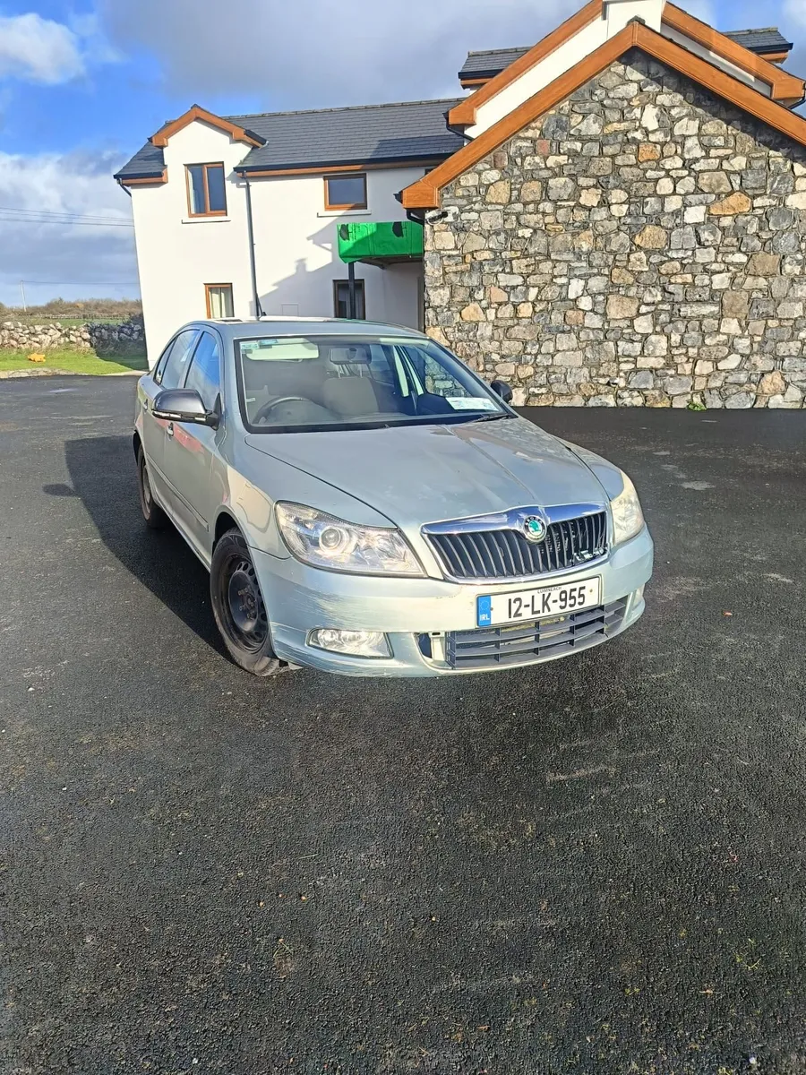 Skoda Octavia 2012 - Image 1