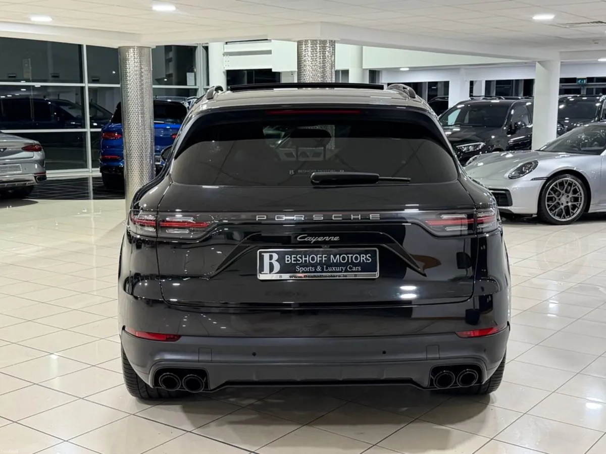Porsche Cayenne E-HYBRID PLATNIUM EDITION=LOW MILE - Image 4