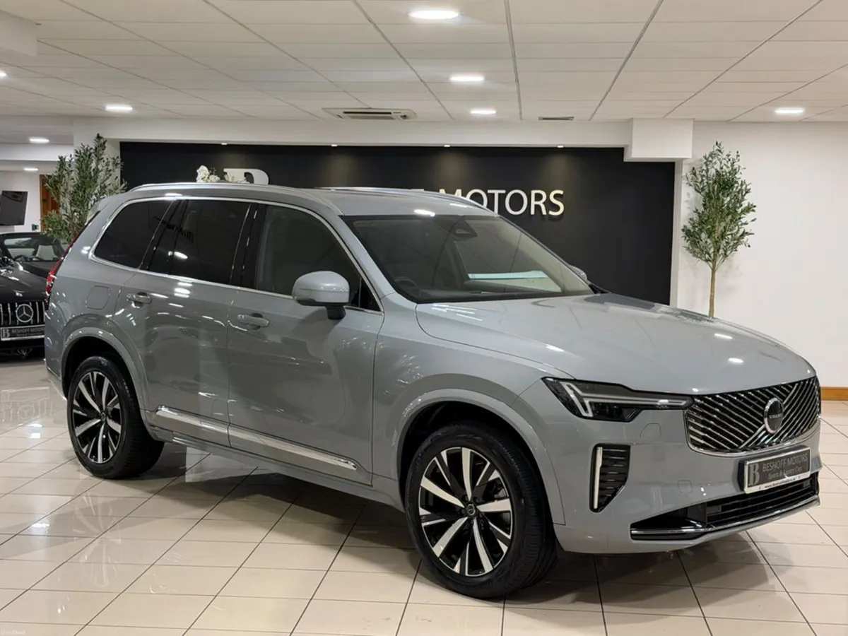 Volvo XC90 T8 CORE AWD BRIGHT=ONLY 7000 MILES//1 O - Image 1