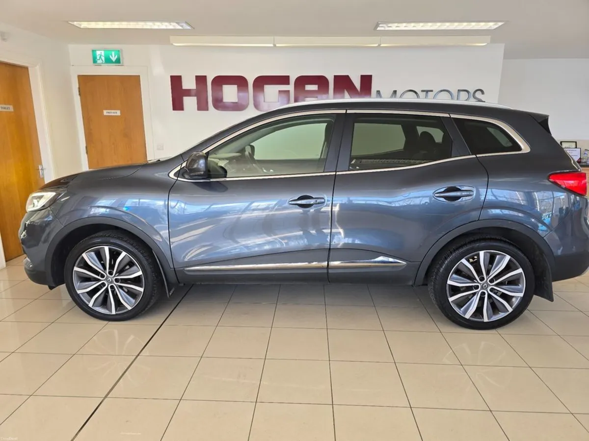 Renault Kadjar S-edition Blue DCI 115 5DR - Image 4