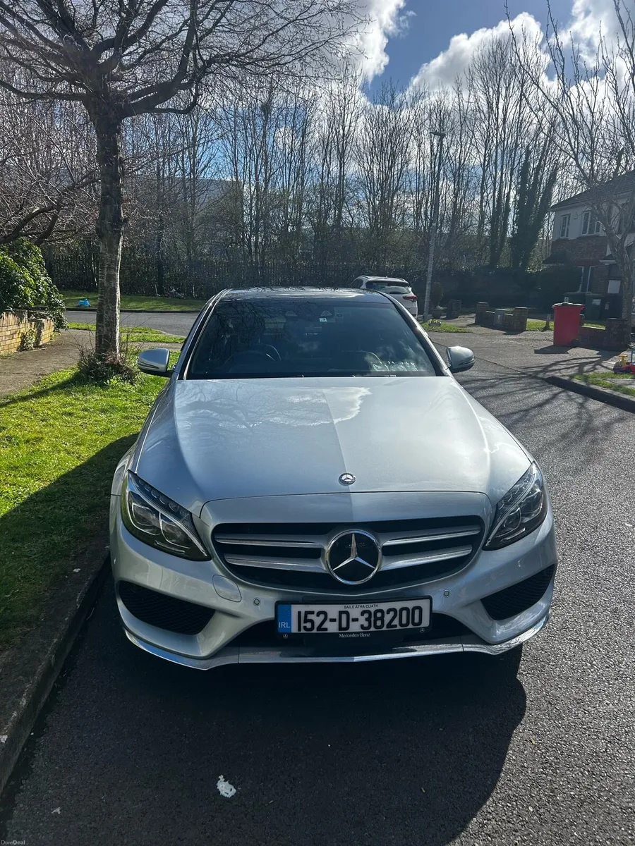 Auto C200 2L petrol high spec low mileage - Image 3