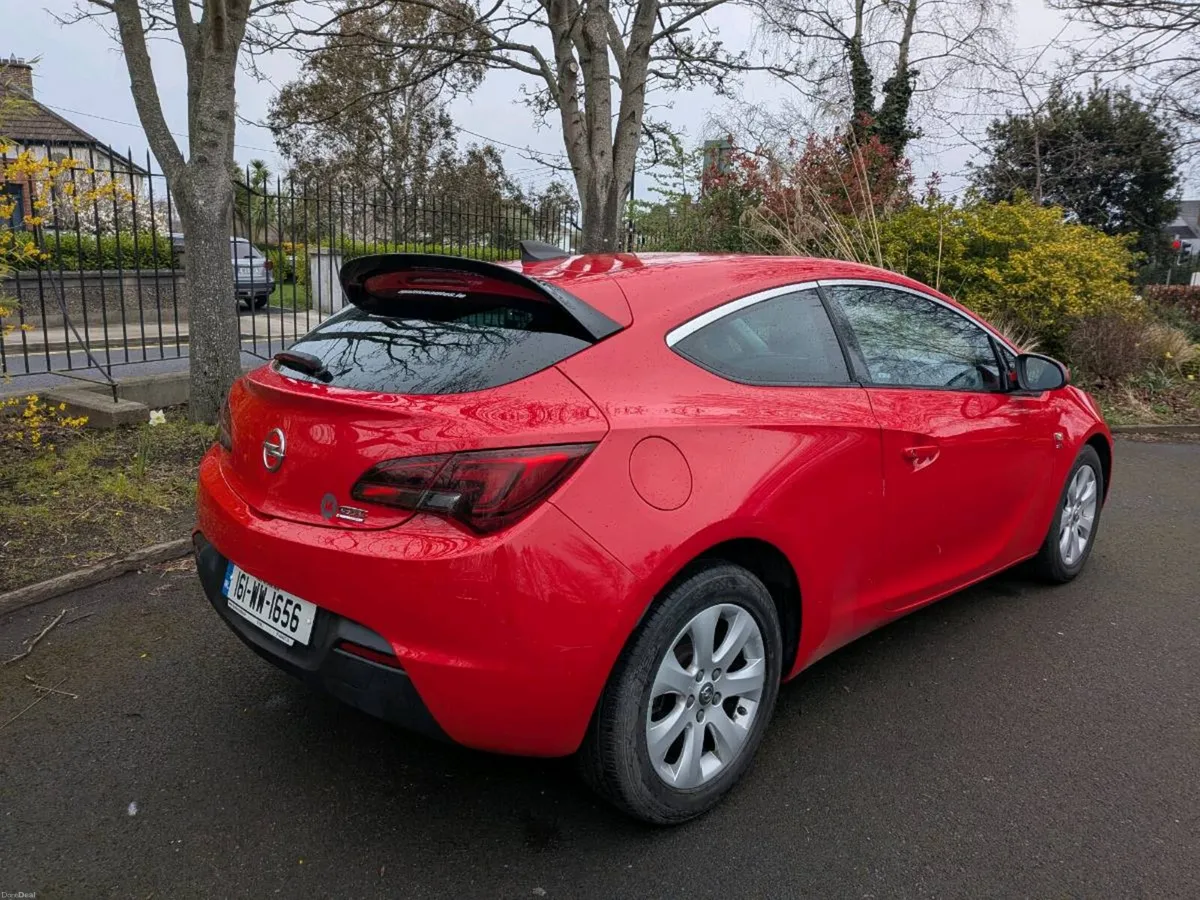 2yr NCT Astra Gtc Sri 1.4 140BHP - Image 3
