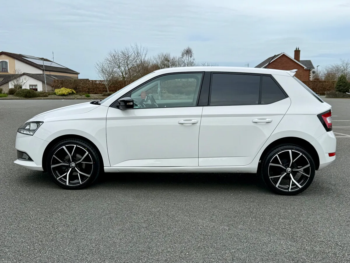 2019 Skoda Fabia 1.0 MPI PETROL - Image 5