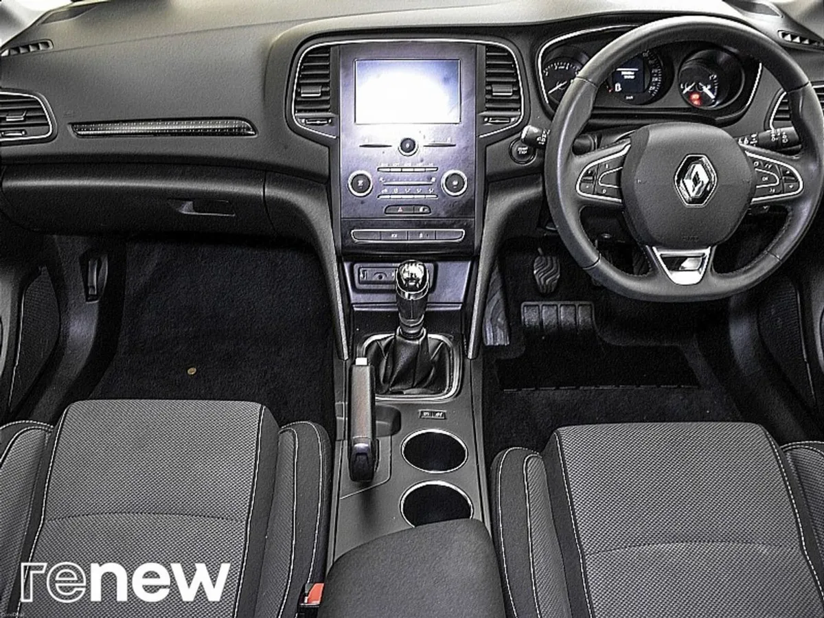 Renault Megane 1.5Blue dCi 115 PLAY - Image 2