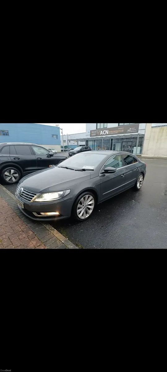 2014 VW Passat cc GT model - Image 4