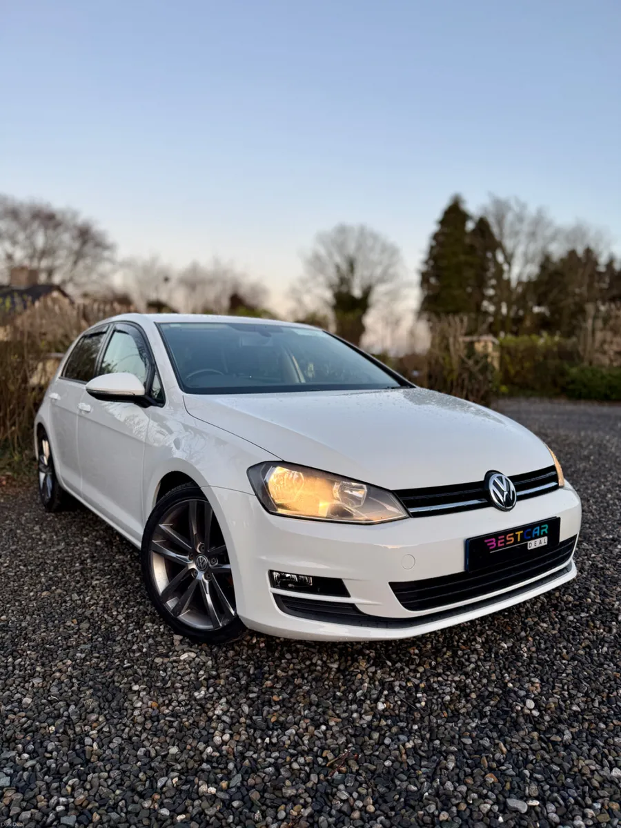2015 Volkswagen Golf 1.6 TDI 105HP Highline Manual - Image 1