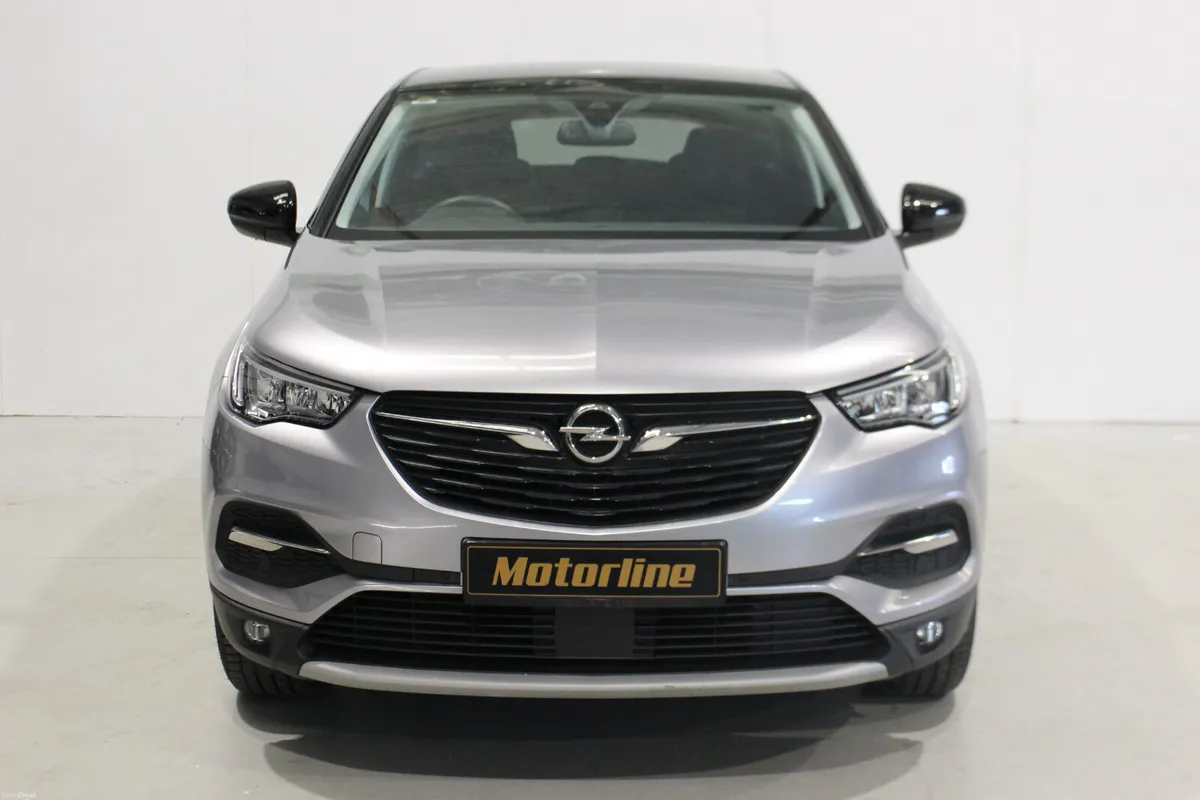 Opel Grandland X 2020 - Image 2