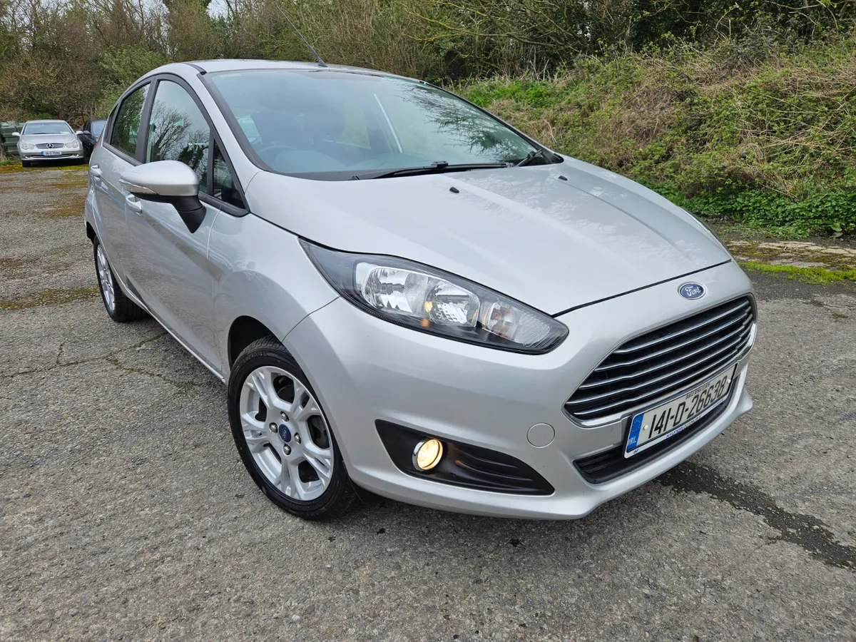 Ford Fiesta 2014 1.2 zetec low mileage - Image 2
