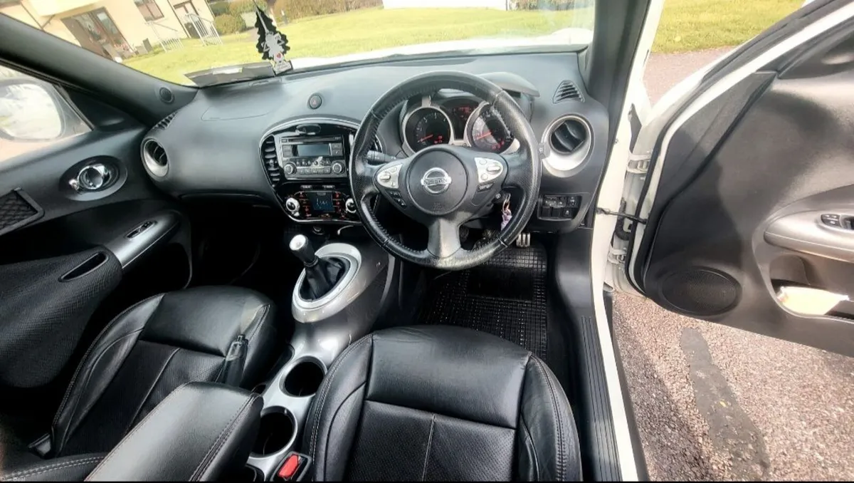 Nissan Juke 2013 freshy full services, 75000 miles - Image 3