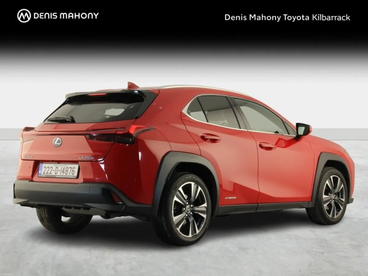 Lexus UX Dynamic - Image 2