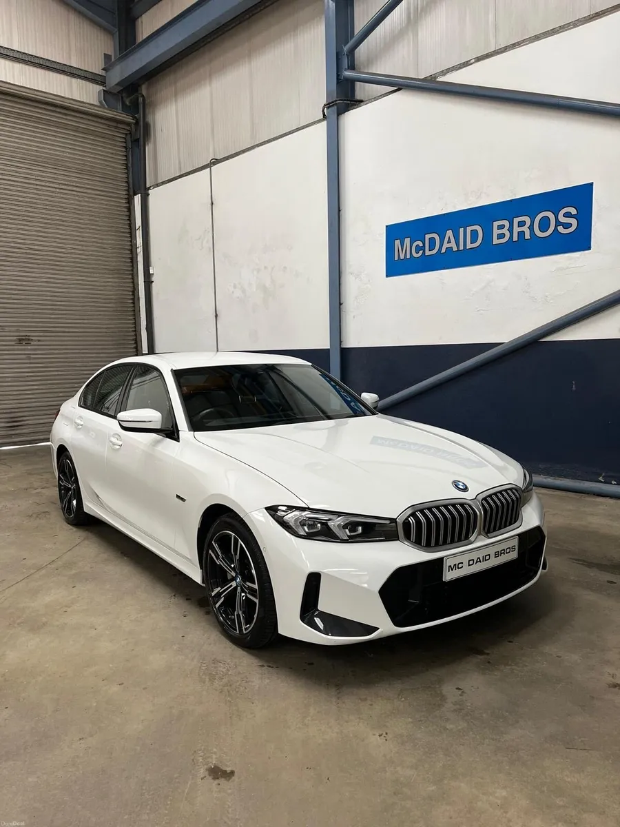 2023 BMW 330E XDRIVE M SPORT 3 SERIES - Image 4