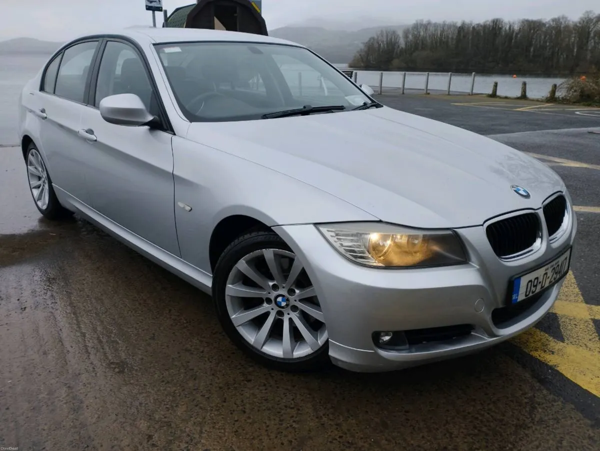 2009 BMW 320D SE 4dr Automatic - Image 1
