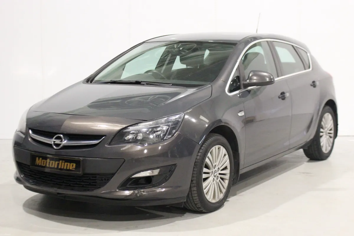 Opel Astra 2015 - Image 3