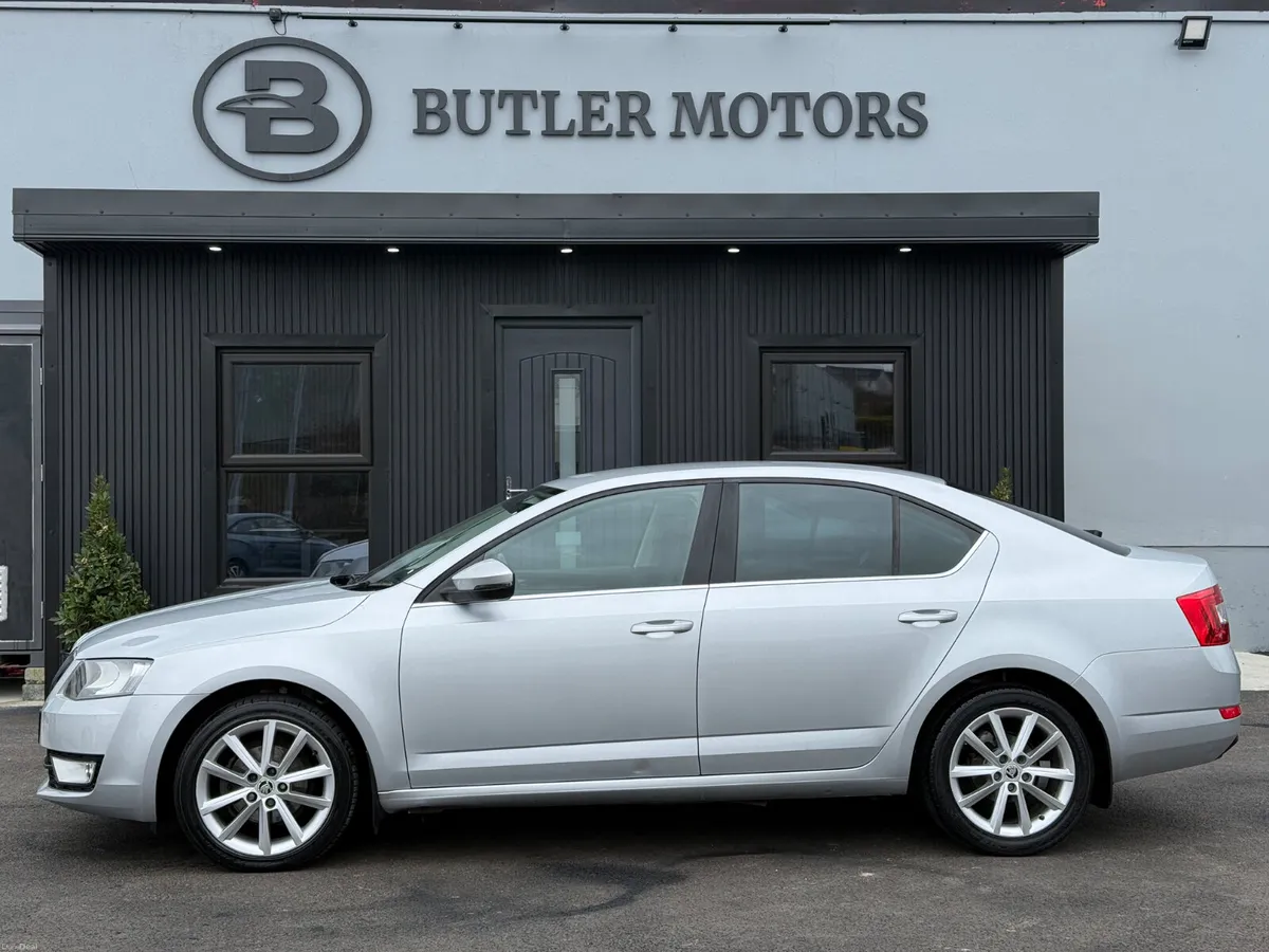 2016 Skoda Octavia 1.6TDI Style - Image 5