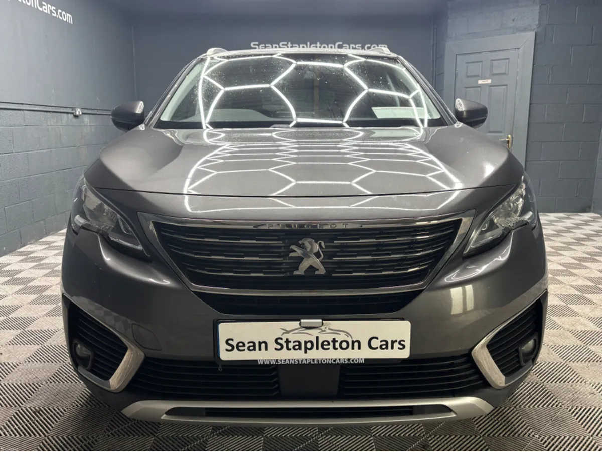 Peugeot 5008 ALLURE 1.6 BLUE HDI 120 4 4DR - Image 4